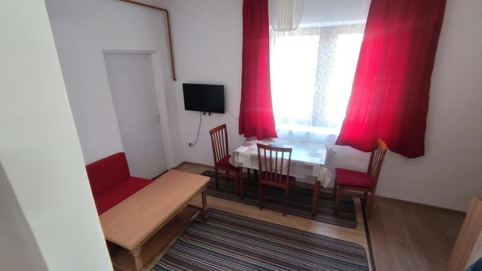 Apartments Dino Сараево Екстериор снимка